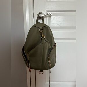 JULIAN BACKPACK IN HUNTER